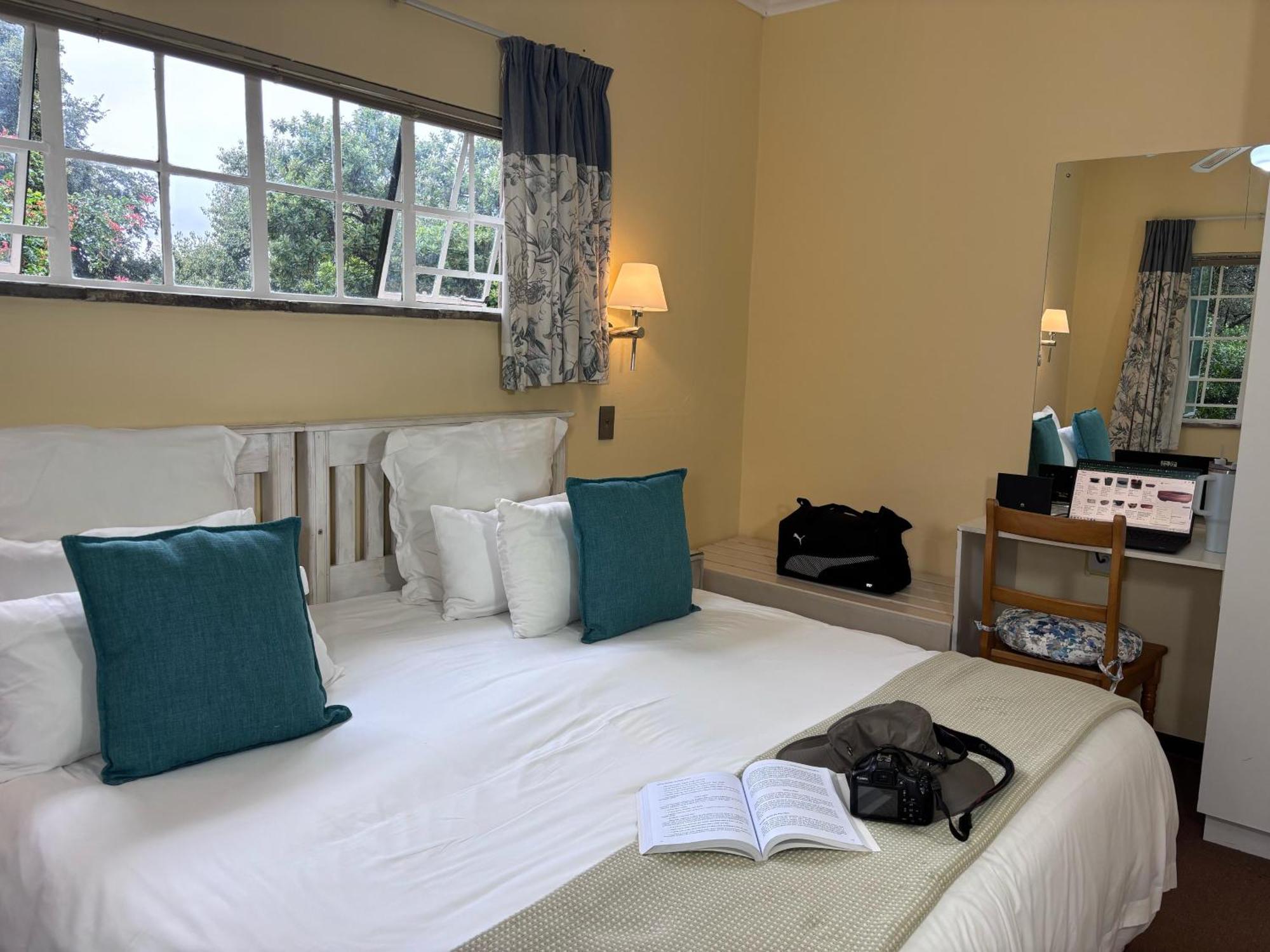 Random Harvest Country Farm stay Muldersdrift